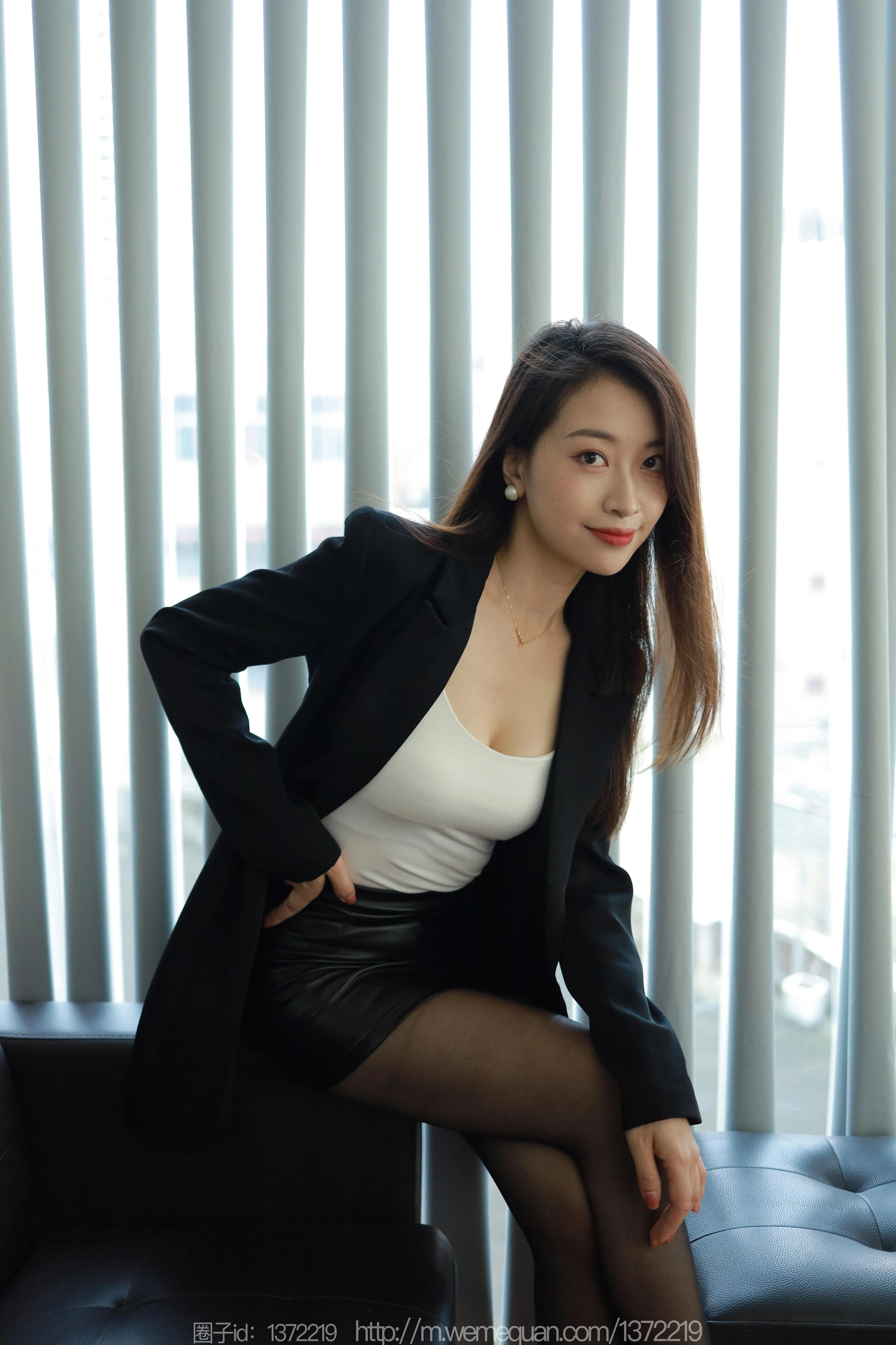 [IESS异思趣向] 2023.08.09 丝享家 1502 小婕《风一样的女人》 1